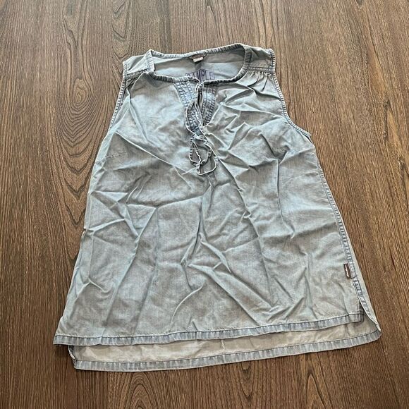 NWOT Eddie Bauer Light Denim Chambray Tie Neck Tank Top Size S - Picture 1 of 5